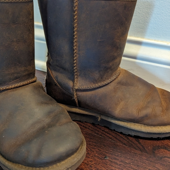 Uggs, classic brown leather, 2 - Picture 3 of 5